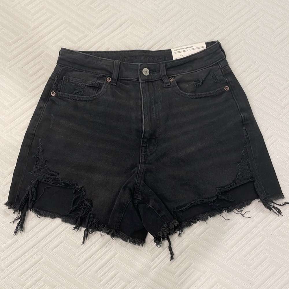 American Eagle Highest Rise Mom Shorts size 6